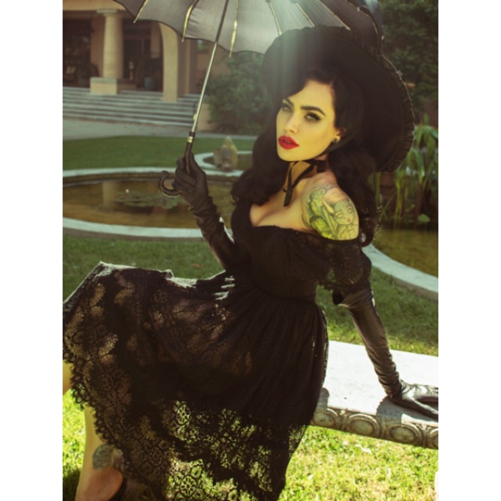 *SOLD* Southern Gothic Skirt in Black - Picture 4 of 12